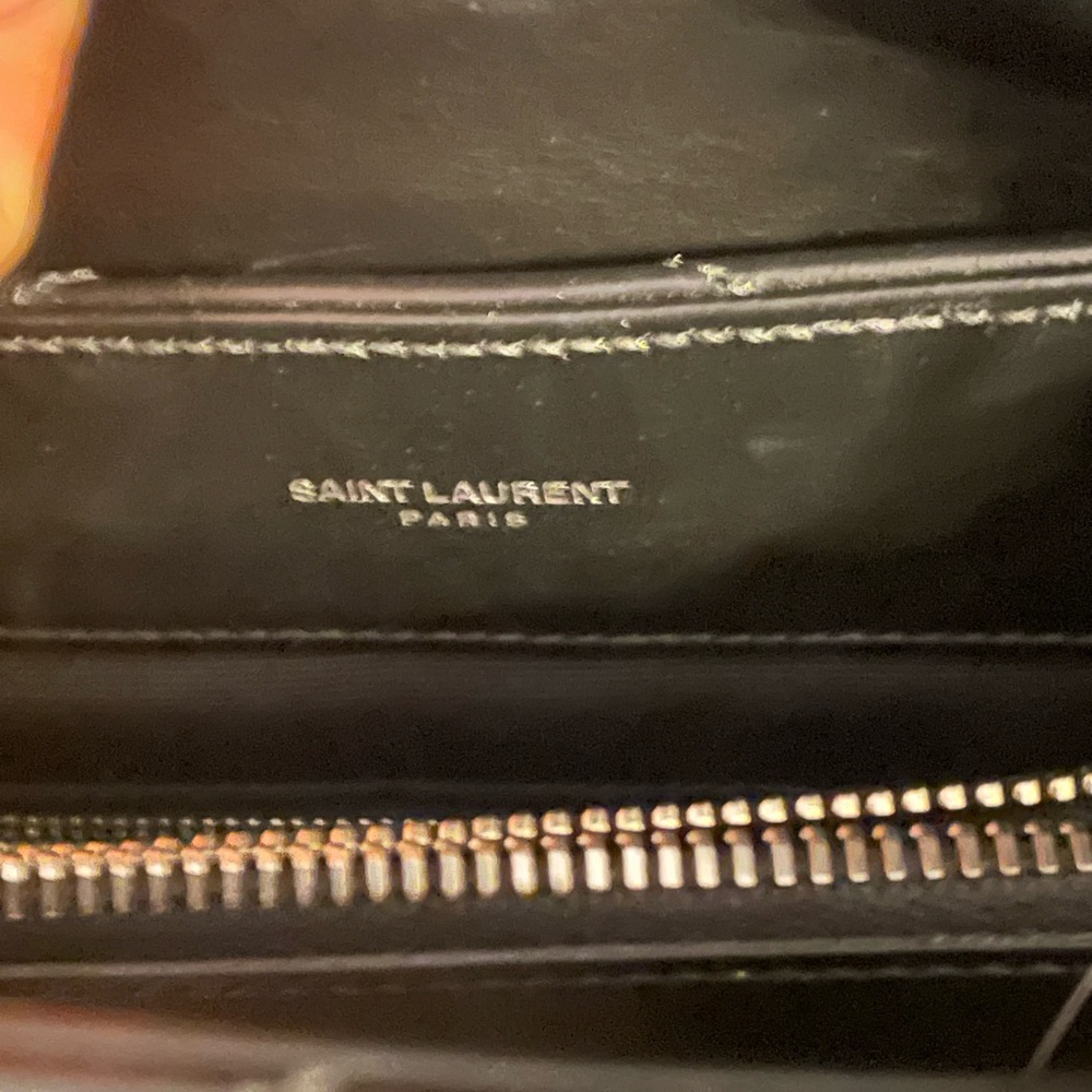 YSL Medium Loulou Matelassé Leather Shoulder Bag - Picture 4 of 8